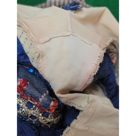 Vtg Custom USA Sequin Embroidered Shorts - Picture 12 of 12